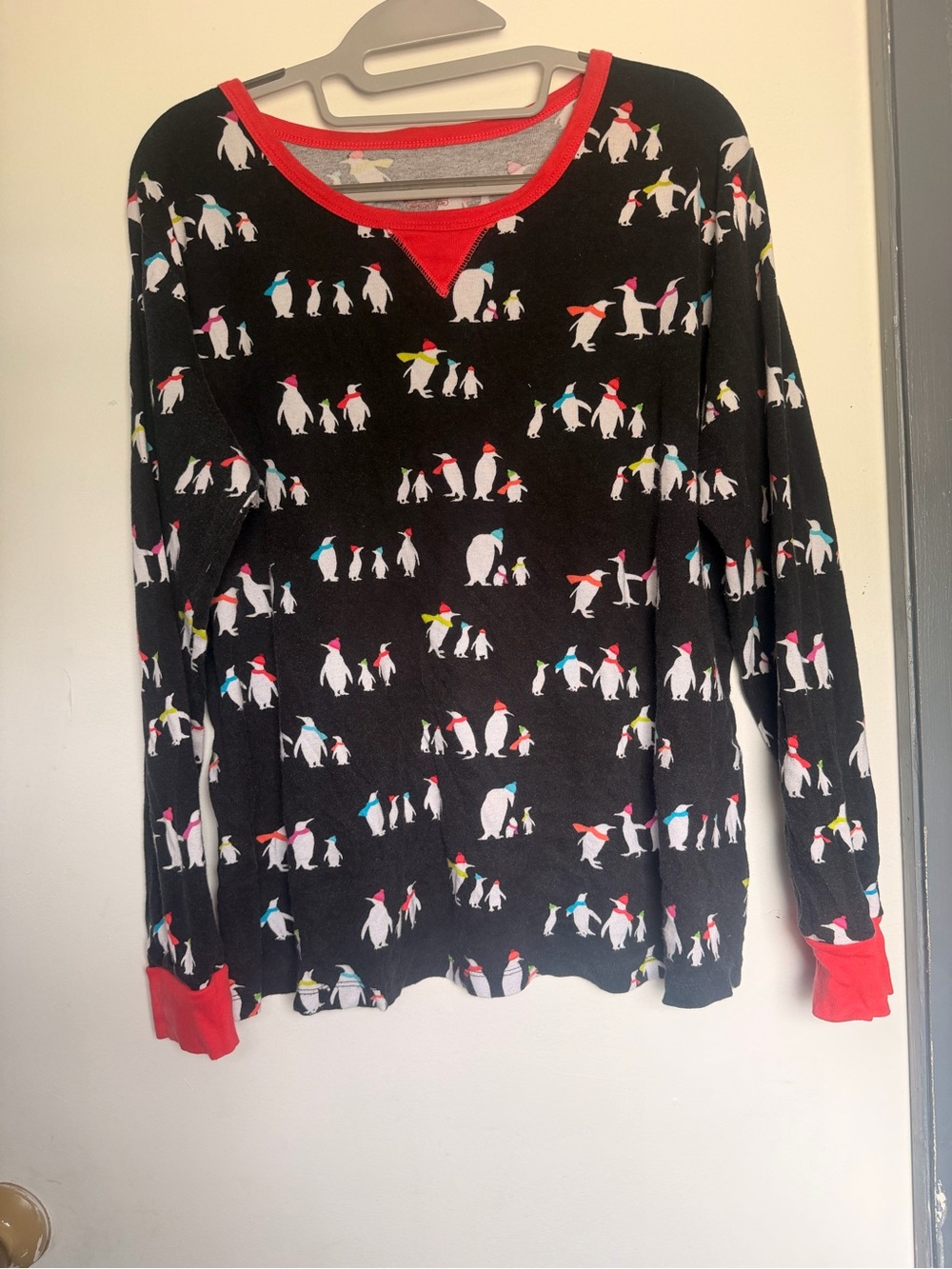 Wondershop Black Penguin Print Pajama Top with Red Trim